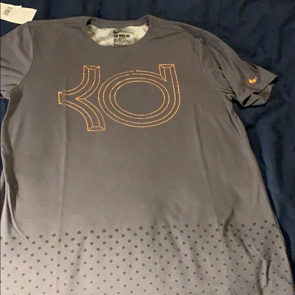 Men’s KD Nike shirt